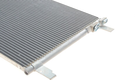 Фото 3 - Радіатор кондиціонера Van Wezel 58005335