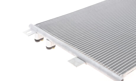 Фото 3 - Радиатор кондиционера Van Wezel 58005369