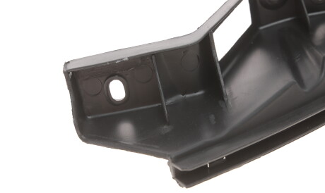 Фото 2 - Бампер Van Wezel 5839564