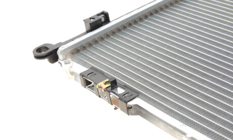 Фото 8 - Радиатор охлаждения двигателя Van Wezel 81002135