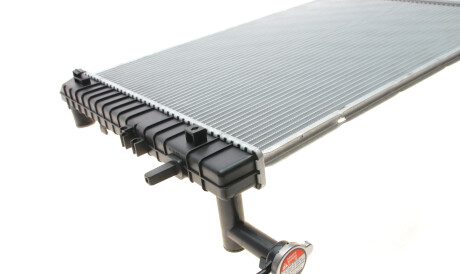 Фото 3 - Радіатор охолодження Van Wezel 82002210