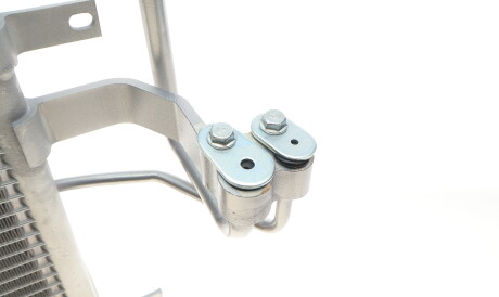 Фото 3 - Радіатор кондиціонера Van Wezel 82005156