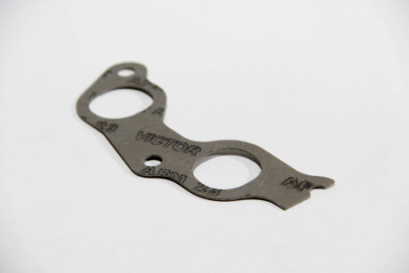 Фото 2 - Автозапчастина VICTOR REINZ 702747610