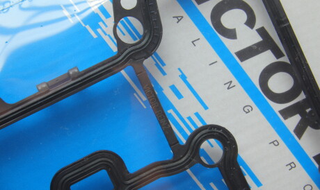 Фото 2 - Прокладка клапанной крышки VICTOR REINZ 71-12453-00 (711245300)