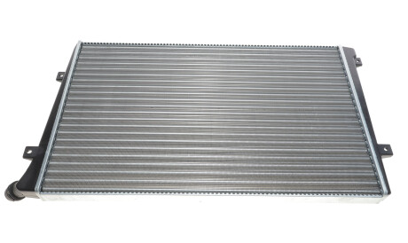Фото 3 - Радіатор охолодження Vika 11210767101