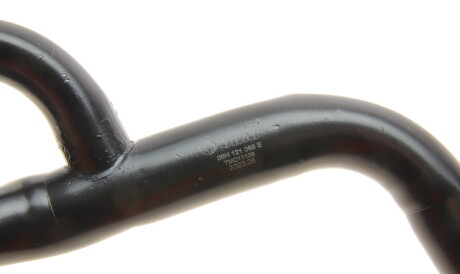 Фото 3 - Патрубок системи охолодження Vika 11211800901