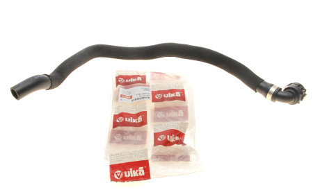 Фото 2 - Патрубок системы охлаждения Vika 11211821301