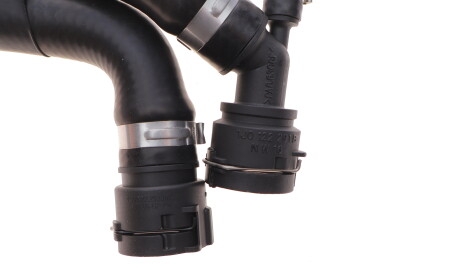 Фото 3 - Патрубок системы охлаждения Vika 11211871501