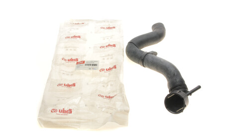 Фото 2 - Патрубок системи охолодження Vika 11221779101