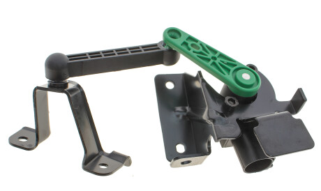 Датчик висоти положення кузова (регулювання фар) Skoda Octavia/Superb/VW Golf 12- (L) - ((5Q0512521J, 5Q0512521F)) Vika 55121692401