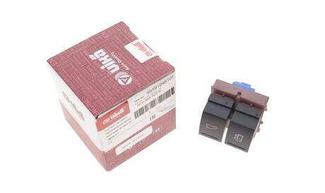 Кнопка управління кришкою багажника та паливного бака VW Passat CC/B6/Eos 10- (чорний) - Vika 99591048101