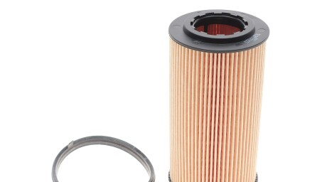 Фільтр масляний Audi A3/A4/A6/Q3/VW Golf V/VI/Passat 2.0 FSI 04- FILTERS - WIX WL7504