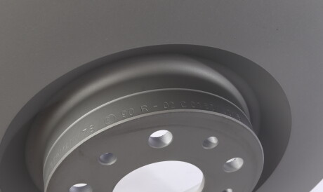 Фото 3 - Тормозной диск ZIMMERMANN 230238020