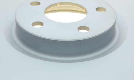 Фото 3 - Тормозной диск ZIMMERMANN 250.1384.20 (250138420)