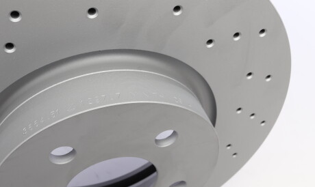 Фото 3 - Тормозной диск ZIMMERMANN 400.3664.52 (400366452)