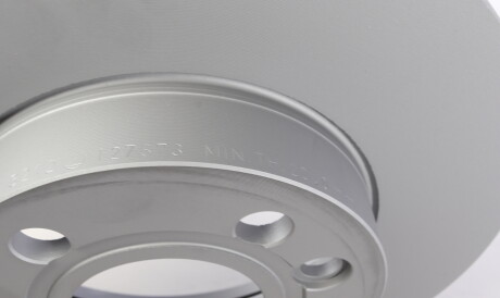 Фото 3 - Тормозной диск ZIMMERMANN 600321220