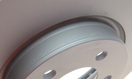 Фото 3 - Гальмівний диск ZIMMERMANN 600.3256.20 (600325620)